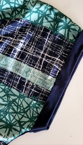 Made in Greece Mass Fashion Dropped Short Sleeve Blouse - Picture 6 of 6